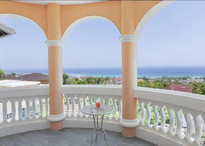 Hospitality Expert Vsv Tf 3br Pool * Montego Bay